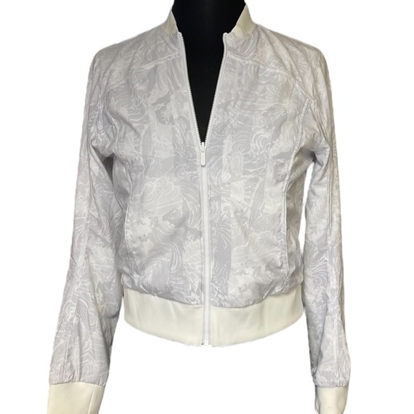 Lululemon Bomb Around Jacket Reversible White/Eternal Wave White  size 4 - Picture 1 of 13